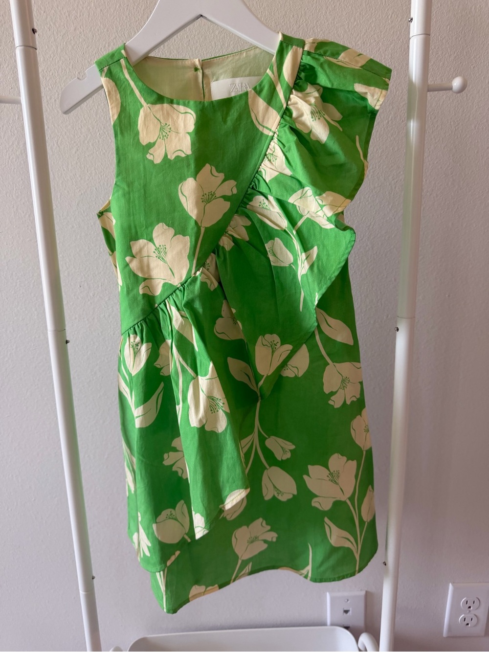 Zara Green and Cream Floral Summer Dress